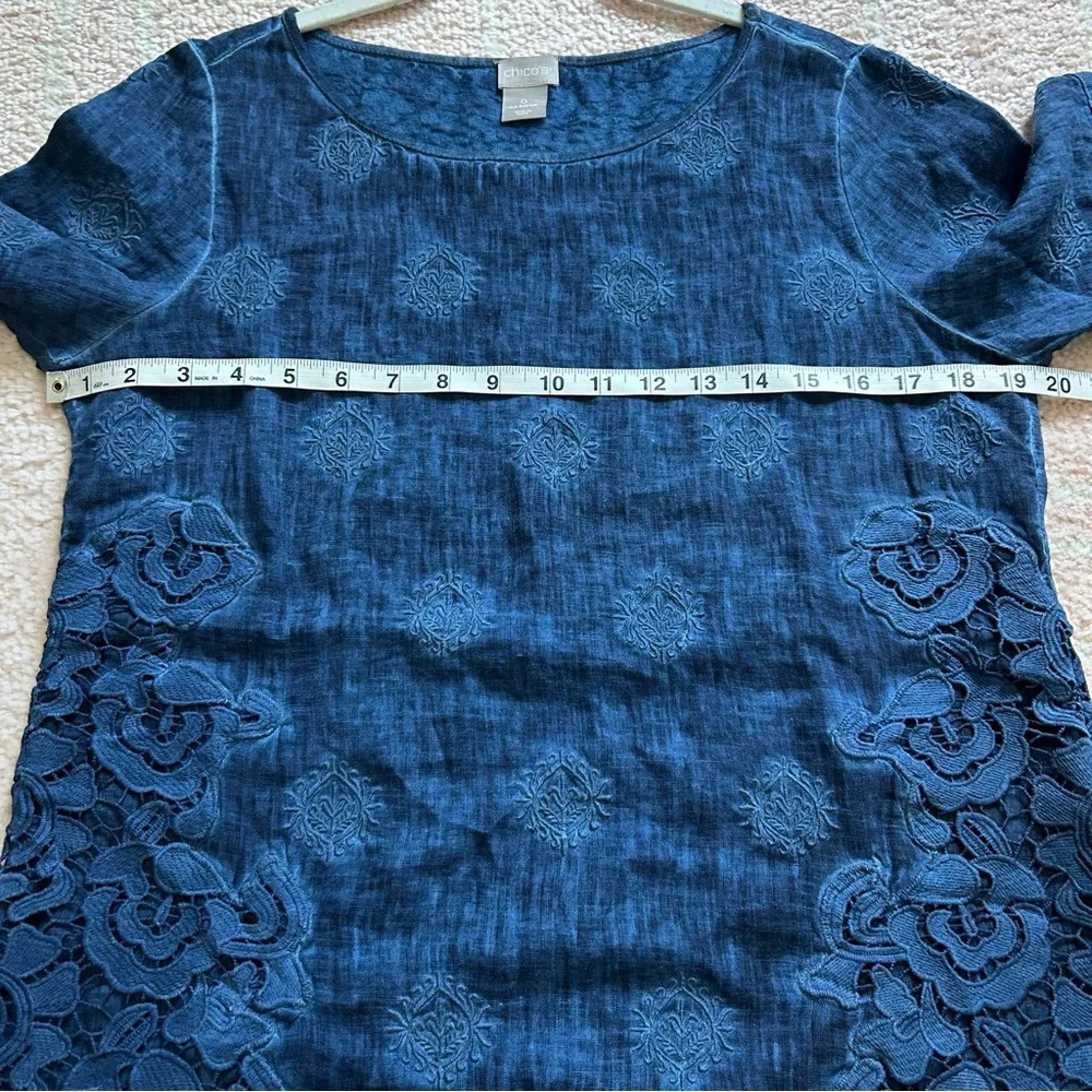 Chicos Linen Blend Blue Space Dye Tee Embroidered Lace Appliqué Size 4/6 Coastal - Picture 8 of 13